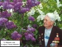 Nikolai_Mikhailov_with_originator_TP